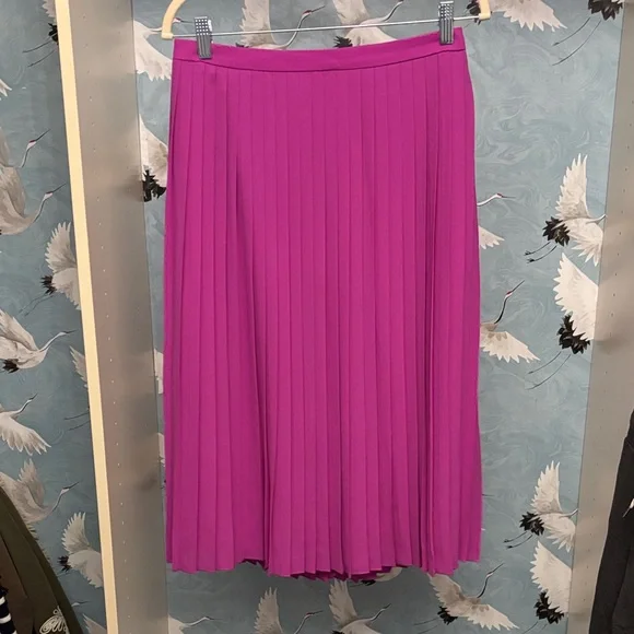 J Crew pleated Pink Skirt - Picture 1 of 2